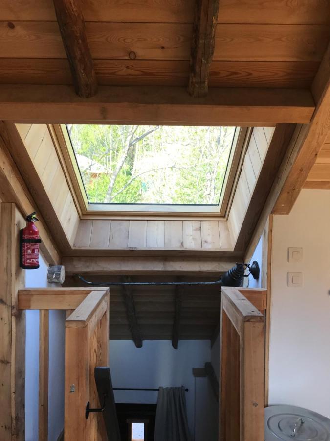 Appartement Duplex Avec Jardin Attenant Briançon Exterior foto